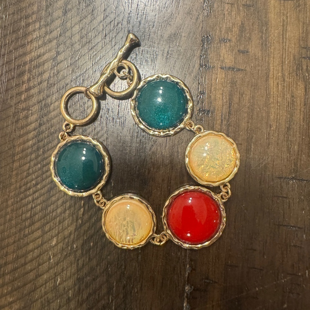 Source Unknown Red and Green Bracelet with Gold Accents